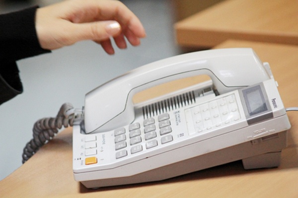 С 1 октября в Украине поднимется оплата за домашний телефон