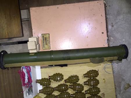 СБУ разоблачила в Киеве факт сбыта крупной партии огнестрельного оружия, взрывчатки и боеприпасов (фото)