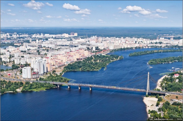 В Киеве переименуют улицу, площадь, проспект и мост