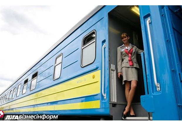 Из Киева в Ужгород на ближайшие выходные можно уехать на дополнительном поезде