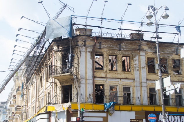 КГГА требует от владельца здания бывшего Центрального гастронома восстановить памятник архитектуры