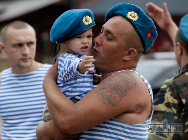 Завтра в Киеве отпразднуют 25-ю годовщину ВДВ Вооруженных Сил Украины