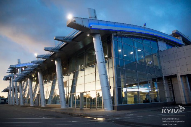 В августе аэропорт “Киев” (Жуляны) обслужил более 200 тысяч пассажиров