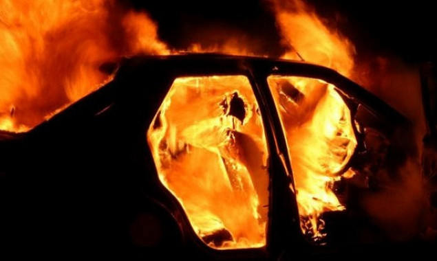 В Оболонском районе Киева ночью горели автомобили