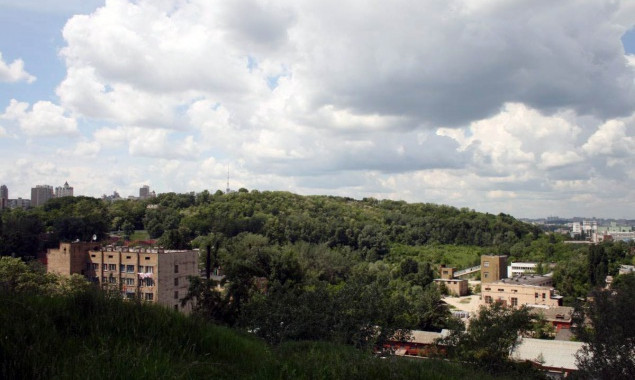 По второму кругу Киевсовет рассмотрит проект решения о выкупе земельных участков на Татарке (видео)