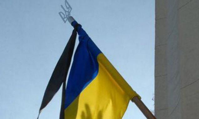 В дни похорон погибших в АТО киевлян предлагается объявлять траур