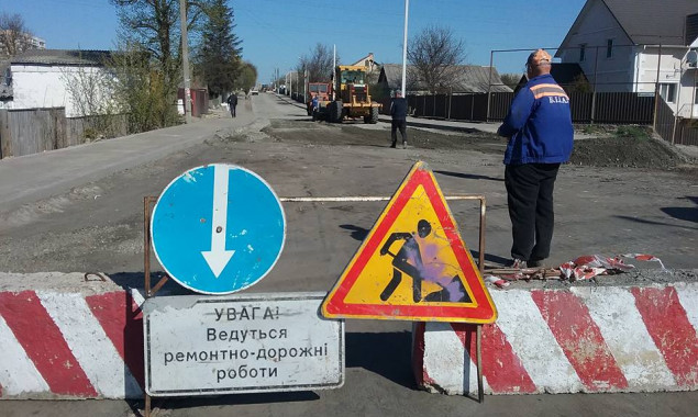 В Буче в связи с ремонтом закрыт проезд по улице Вокзальной (фото, видео)