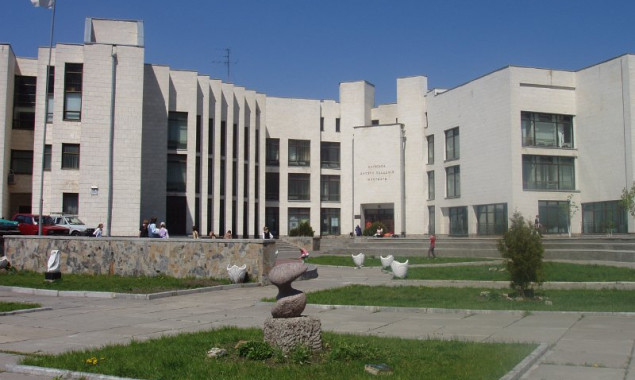 Аудит выявил в Киевской детской академии искусств нарушений на сумму более 5,3 млн гривен