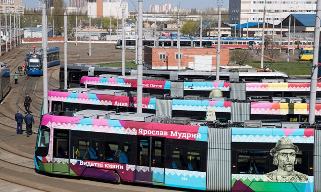 Про запас. “Киевпастранс” закупит запчасти для польских трамваев Pesa на 8,5 млн гривен