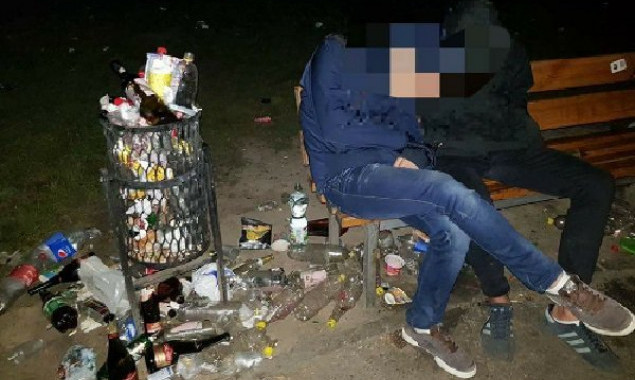 На Киевщине повсеместно вводят запрет на ночную продажу алкоголя