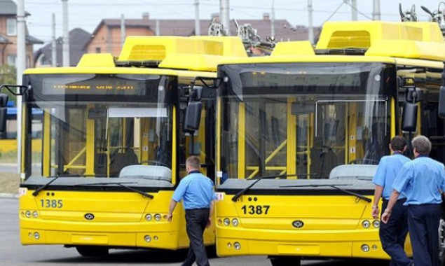 Троллейбусы изменят свое движение из-за молодежного фестиваля в Киеве