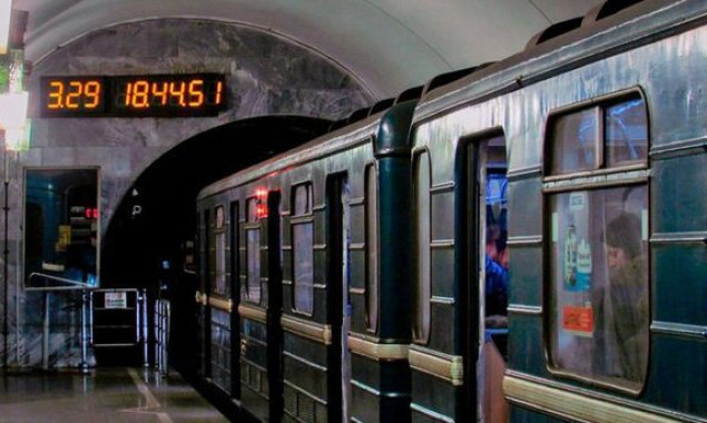 Комиссия Киевсовета согласовала установку в метрополитене табло обратного отсчета времени до прибытия поезда