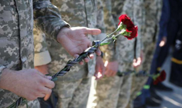 В Україну повернули тіла 121 полеглого оборонця