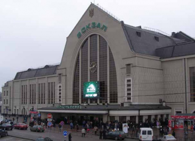 В Киеве опять “минировали” железнодорожный вокзал