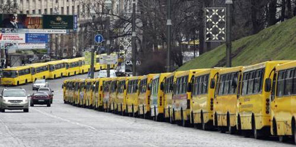 Весь коммунальный транспорт Киева обещают оснастить GPS-маячками