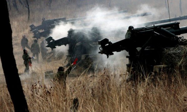 ЛДНР начали отвод военной техники от линии соприкосновения