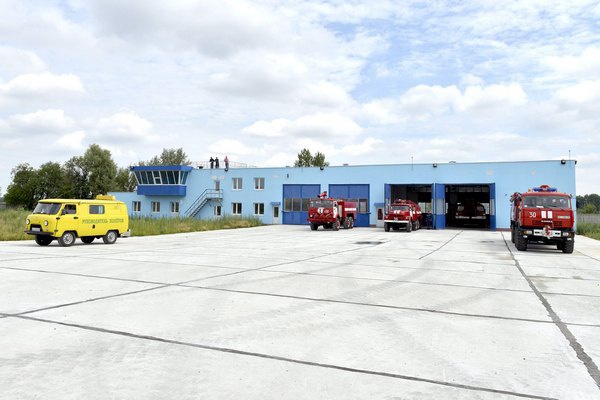 Аэропорт “Киев-Антонов” оснастили современной стартовой аварийно-спасательной станцией