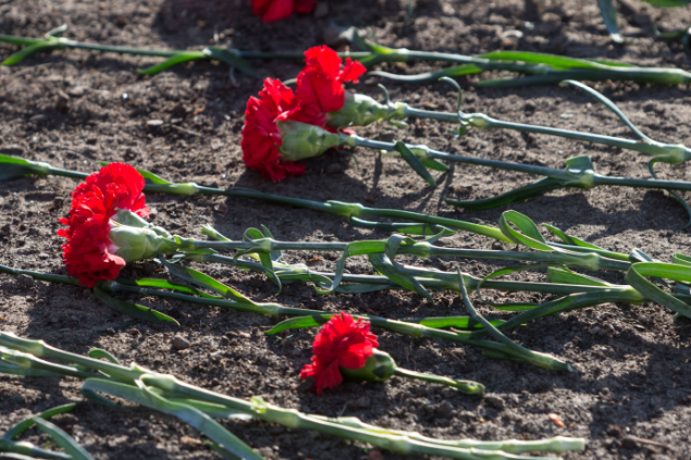 У Порошенко отменили церемонию перезахоронения двух неизвестных бойцов в Киеве