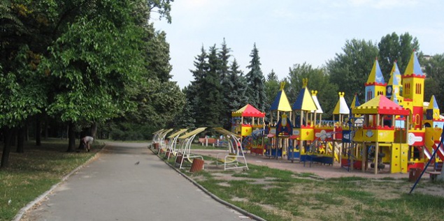 “Киевзеленстрой” отдаст 8 млн грн за реконструкцию парка “Юность”