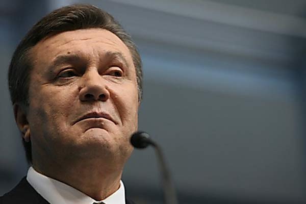 Вместо Януковича в Генпрокуратуру явился его адвокат