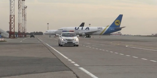 В Международном аэропорту “Борисполь” начала работать новая полиция (видео)
