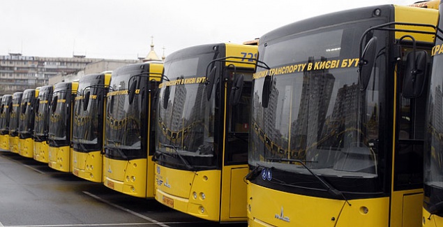 Суд обязал “Киевпастранс” принять 15 автобусов