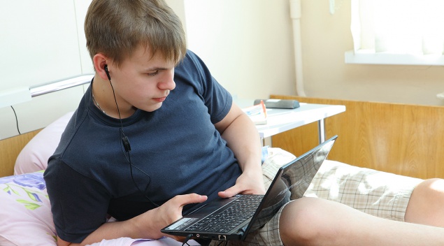 Триолан обещает в течение года запустит Wi-fi во всех больницах Киева