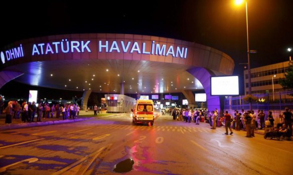 Теракты в аэропорту Стамбула: 36 погибших, в том числе одна украинка, 147 раненых