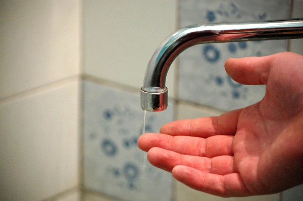 Из-за аварии на Подоле в Киеве ограничено водоснабжение в шести домах