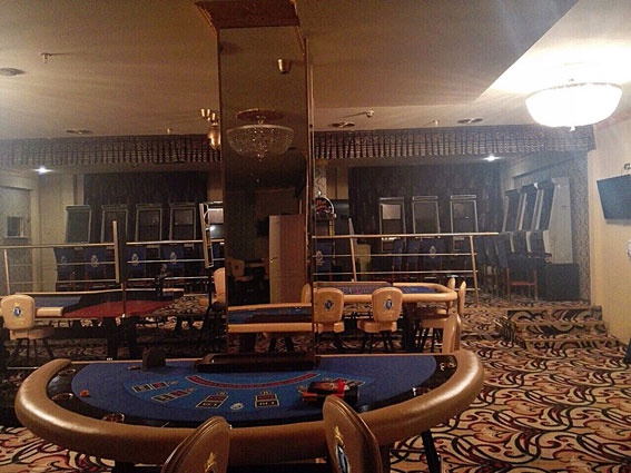 В Киеве правоохранители ликвидировали подпольное казино (фото)