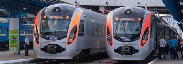 Временно изменяется расписание движения двух киевских скоростных поездов
