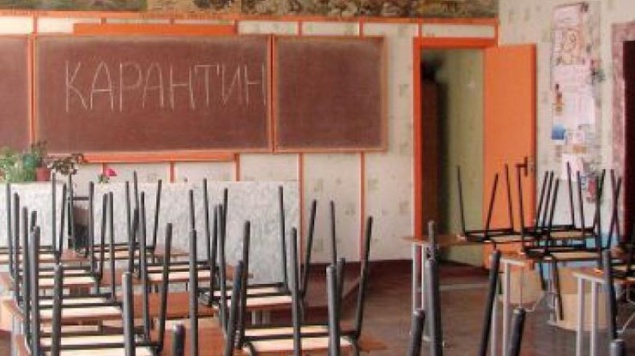 Из-за ОРВИ и гриппа на карантин закрыли 19 киевских школ