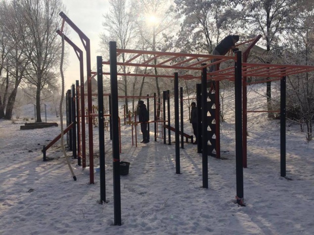 В киевском парке “Наталка” появилась спортплощадка