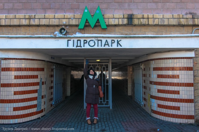 На Крещение для пассажиров откроется второй выход станции метро “Гидропарк”