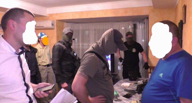 В Киеве задержан полицейский, который вместе с подельниками за 17 млн долларов готовил похищение бывшего гражданина России (фото)
