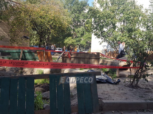 В разных районах Киева обнаружено два трупа, один из них обезглавлен (фото)