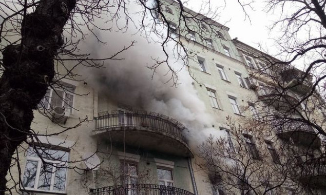 В центре Киева горел многоквартирный жилой дом