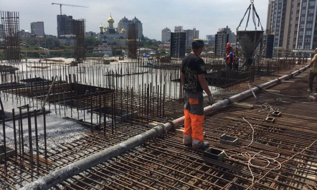 В “Киевгорстрое” показали ход строительства ЖК MІRAX
