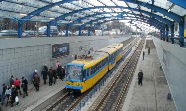 КП “Киевпастранс” за 17 млн гривен заказал капремонт станции скоростного трамвая “Гната Юры”