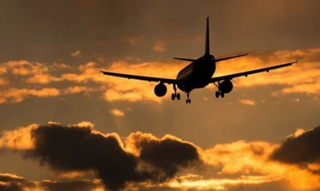 Украинский авиаперевозчик отменяет ряд рейсов из Киева в Одессу и Львов