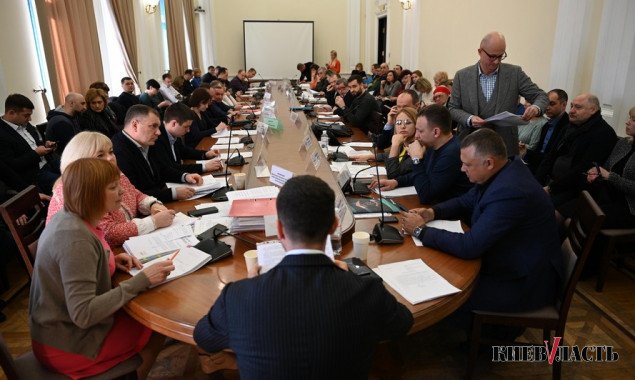 В Киевсовете разгорелся скандал из-за нового законодательства об аренде коммунального имущества