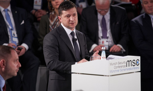 Зеленский во время Мюнхенской конференции рассказал о желании провести осенью выборы в ОРДЛО, прекращении огня и обмене пленными