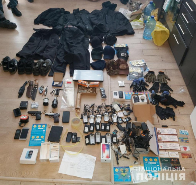 На Киевщине полиция задержала ОПГ по подозрению в серии разбойных нападений на предприятия области (фото, видео)