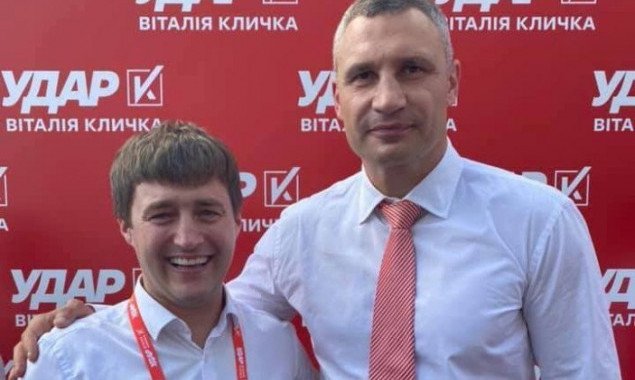 Соратник Кличко работает на его победу на выборах, чтобы грабить город еще пять лет, - Кирилл Сазонов