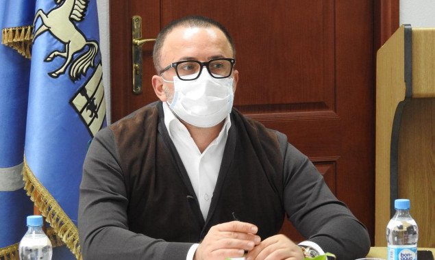 Глава Броварского района Киевщины Биркадзе просит сообщать о незаконной добыче песка