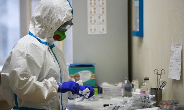 В Украине за сутки выявлено около 8 тысяч новых носителей коронавируса