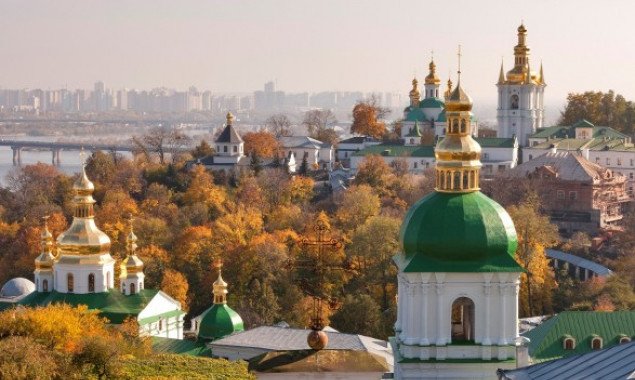 Международное агентство S&P подтвердило рейтинг Киева на уровне “В” и отметило падение доходов его жителей