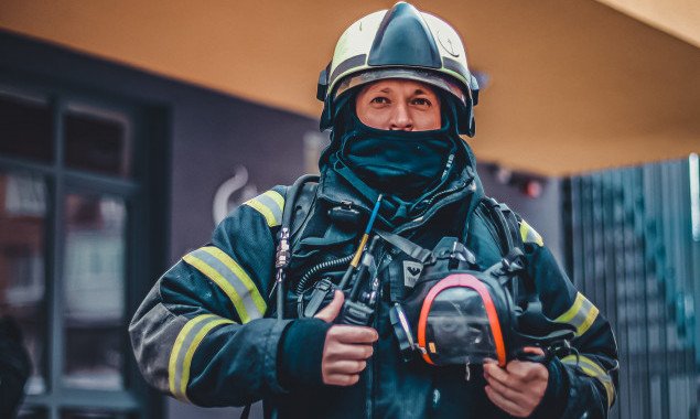За неделю бойцы ГСЧС в Киеве ликвидировали почти 80 пожаров