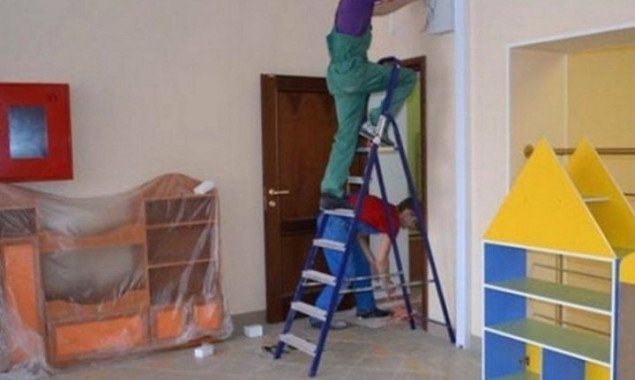Прокуратура сообщила подрядчику о подозрении в присвоении средств, выделенных на ремонт детских садов и РГА Днепровского района столицы