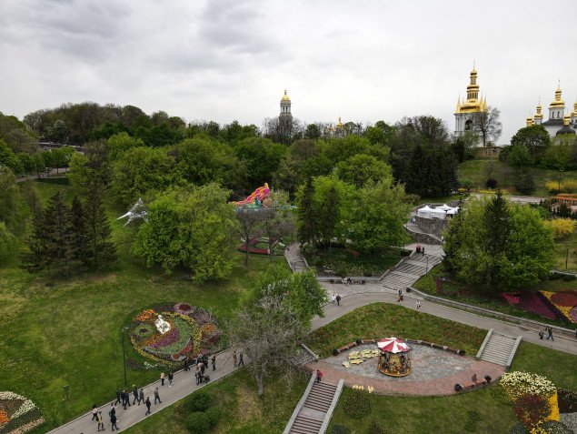 В Киеве обустроено более 740 парков и скверов